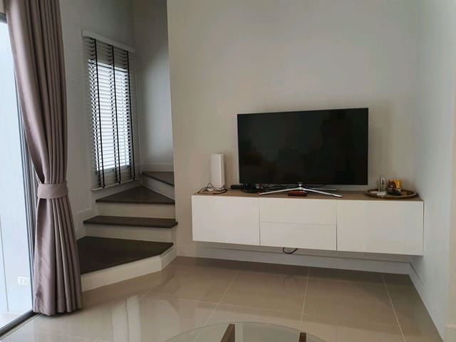 ให้เช่า-ทาวน์โฮม-3-ชั้น-สัมมากร-อเวนิว-รามอินทรา-วงแหวน