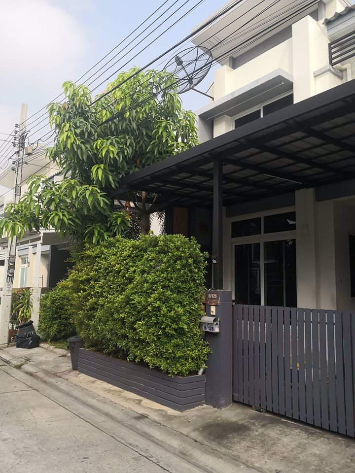 ให้เช่า-ทาวเฮ้าส์-บ้าน-รสา-แม็กวิลล์-2ชั้น-1999-ตรว