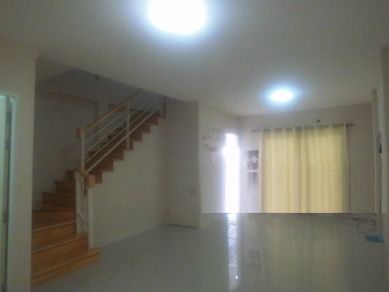 ให้เช่า-ทาวเฮ้าส์-บ้าน-รสา-แม็กวิลล์-2ชั้น-1999-ตรว