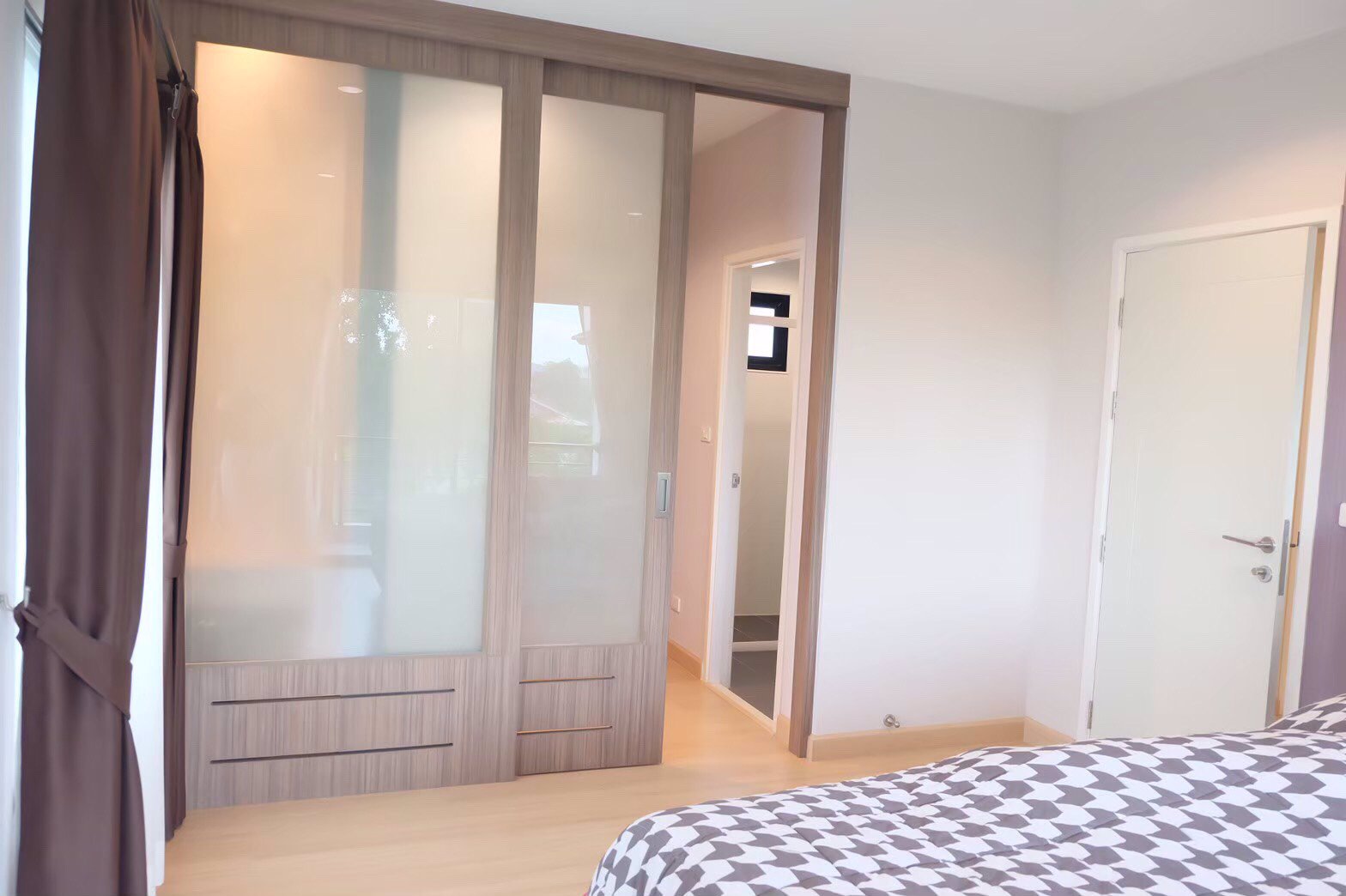 ให้เช่า-ขายบ้าน-delight-ดอนเมือง-รังสิต-บ้านเดี่ยว-2-ชั้น-ห้องริม