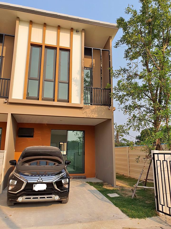 ให้เช่า-หมู่บ้าน-ภูริ-คลอง-6-ขนาด-25-ตรว-พร้อมพื้นที่ข้างบ้าน