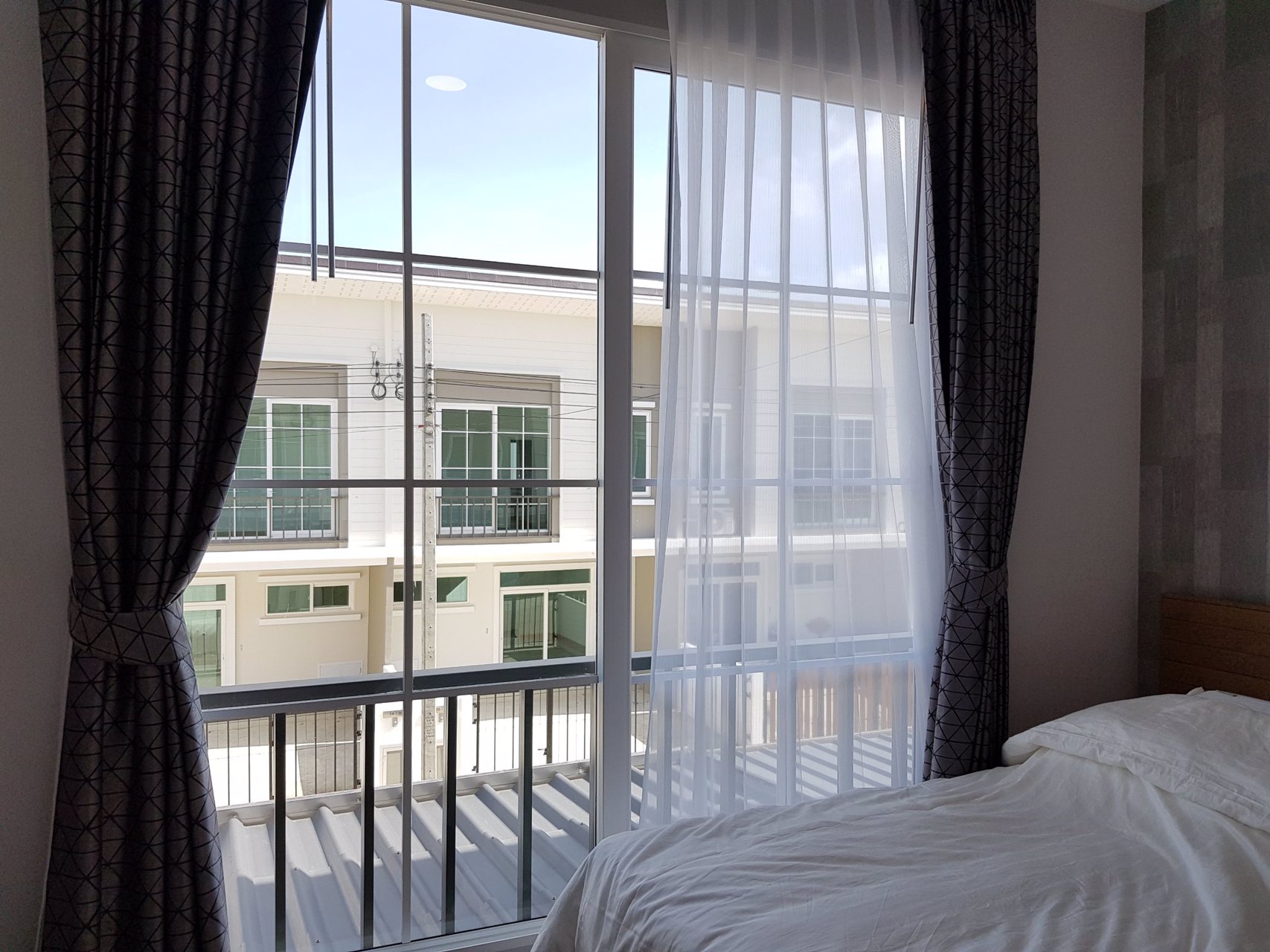 เช่าทาวน์เฮาส์-กัสโต้-ดอนเมือง-สรงประภา