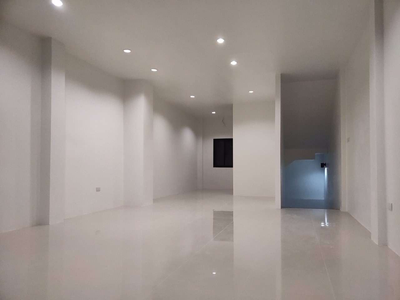 อาคาร-พาณิชย์ให้เช่า-ขาย-ลำลูกกา-คลอง-4-3ชั้น