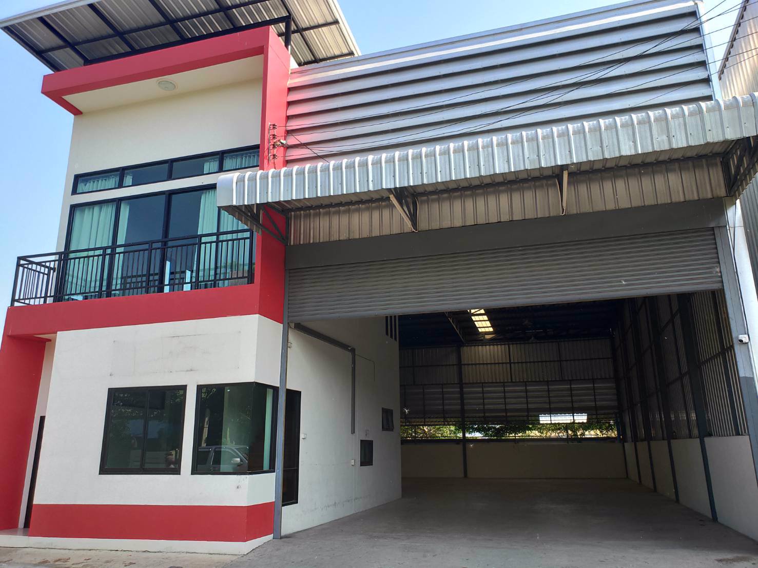 โกดังให้เช่า-ถนนลำลูกกา-คลอง-4-ขนาด350-ตรม