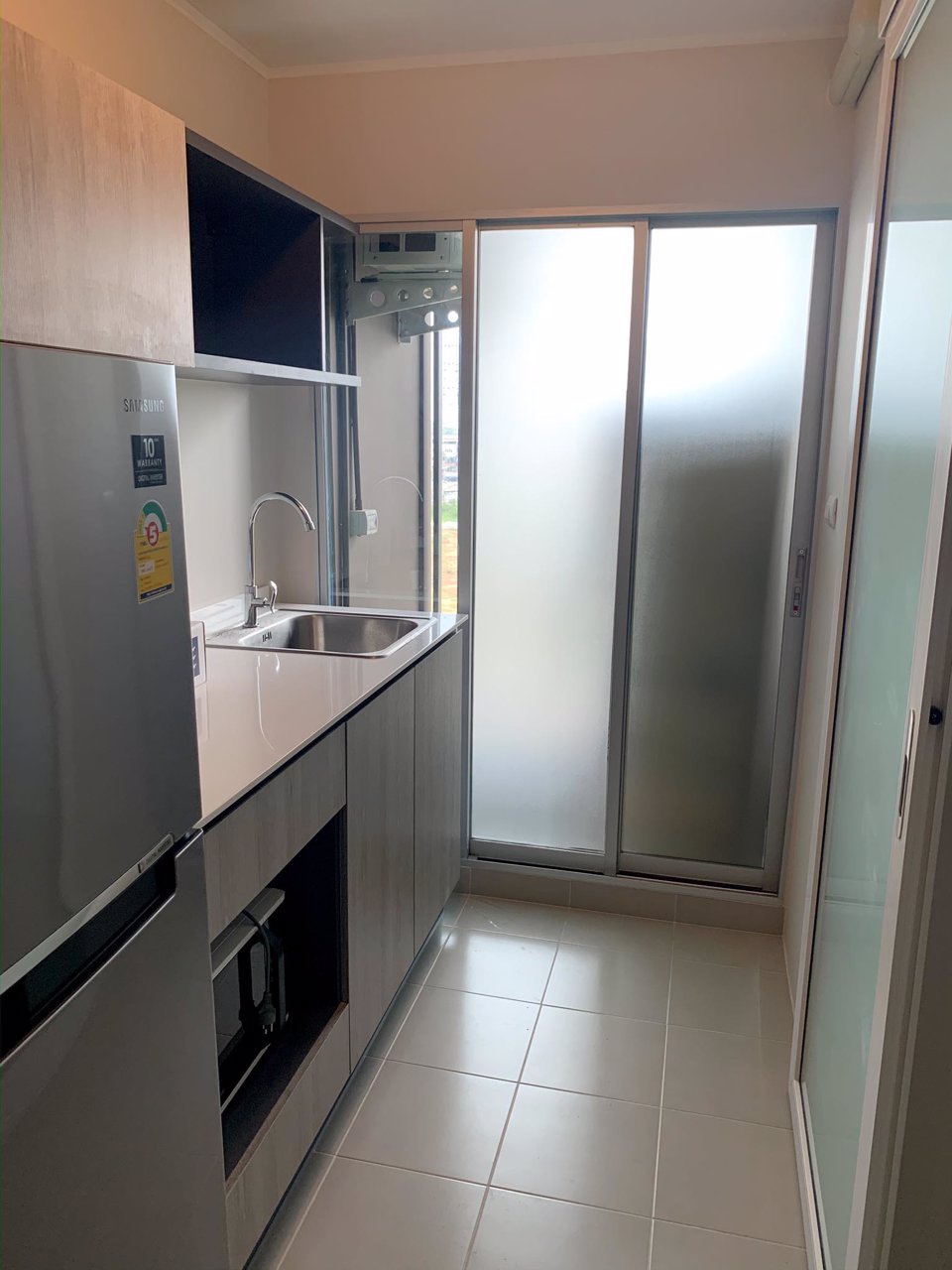 ดีคอนโด-รังสิต-เฟส-3-เช่า-ตึก-b-ชั้น-8