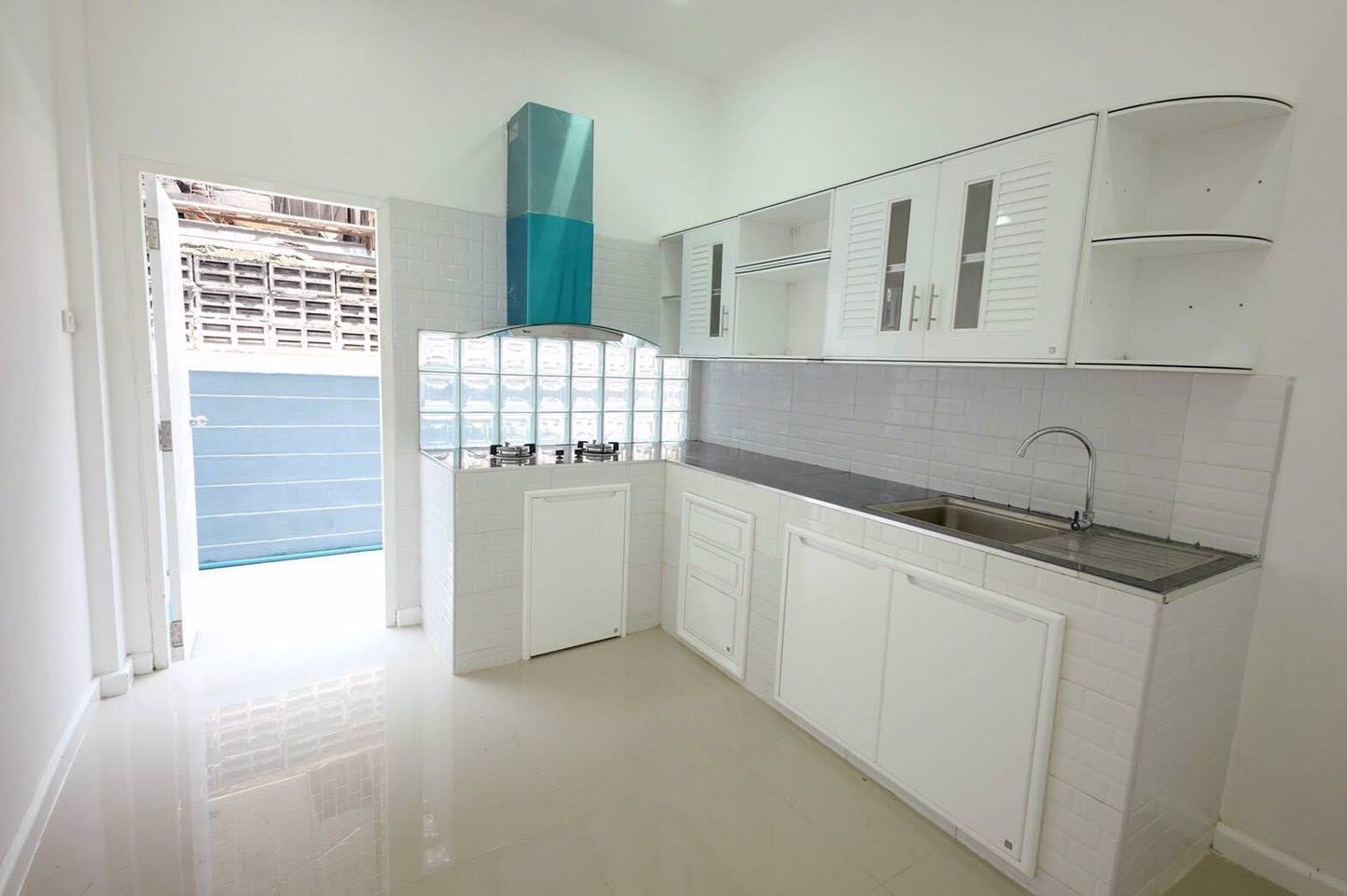 ทาวน์เฮ้าส์-ให้เช่า-รามอินทรา-13-แยก-6