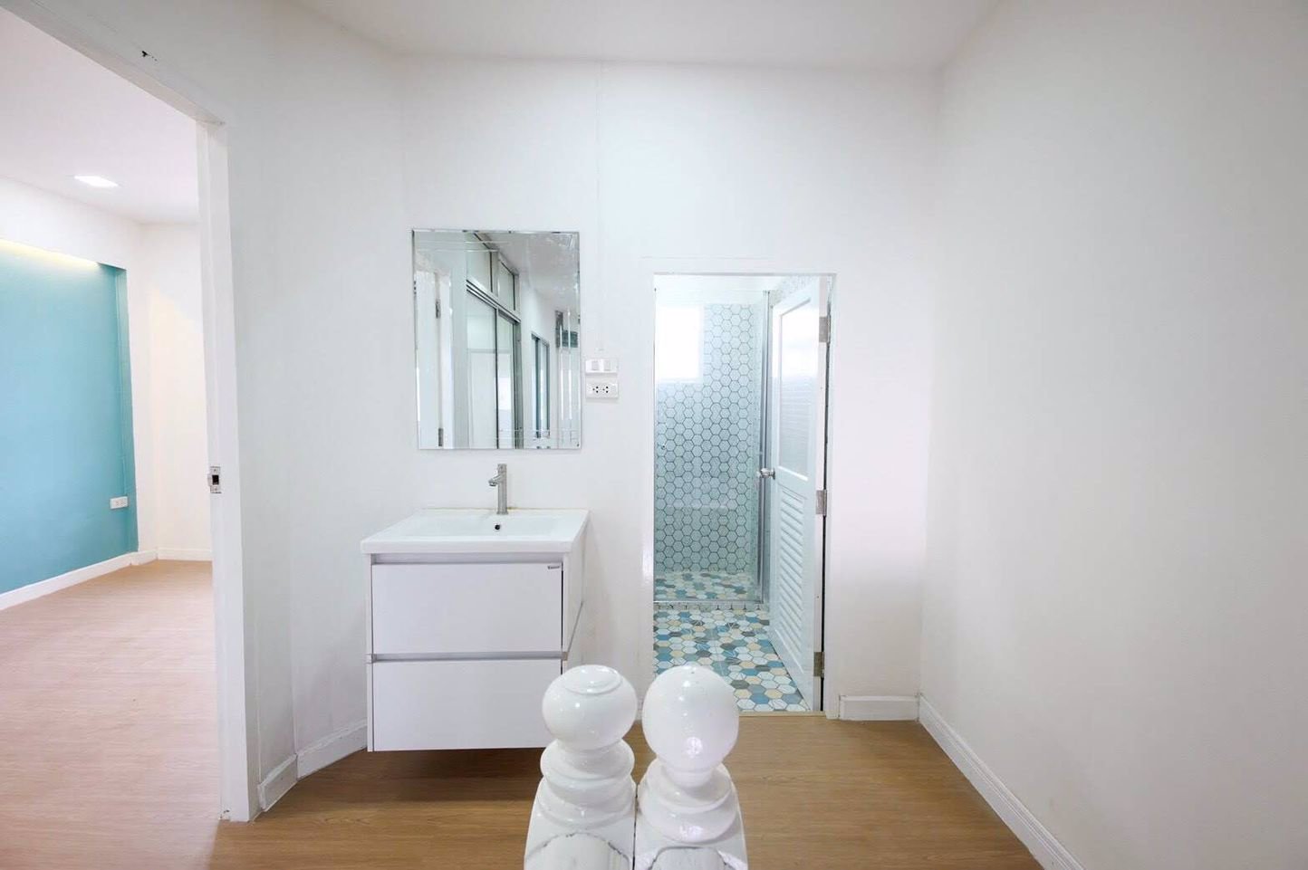 ทาวน์เฮ้าส์-ให้เช่า-รามอินทรา-13-แยก-6