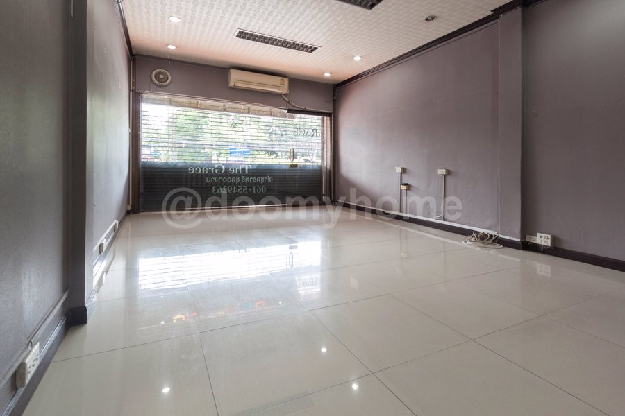 ให้เช่าตึกแถวห้องมุม-2-คูหา-ลาดพร้าว-130-2-ติดถนนใหญ่-