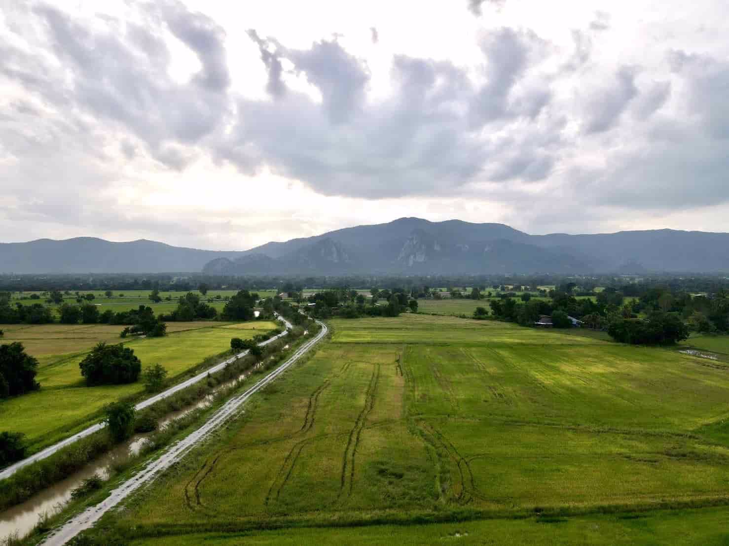 ขายที่ดิน-ตเนินกว้าว-อโกรกพระ-จนครสวรรค์-วิวเขาสวย-เทือกเขาหลวงเฟส-w4