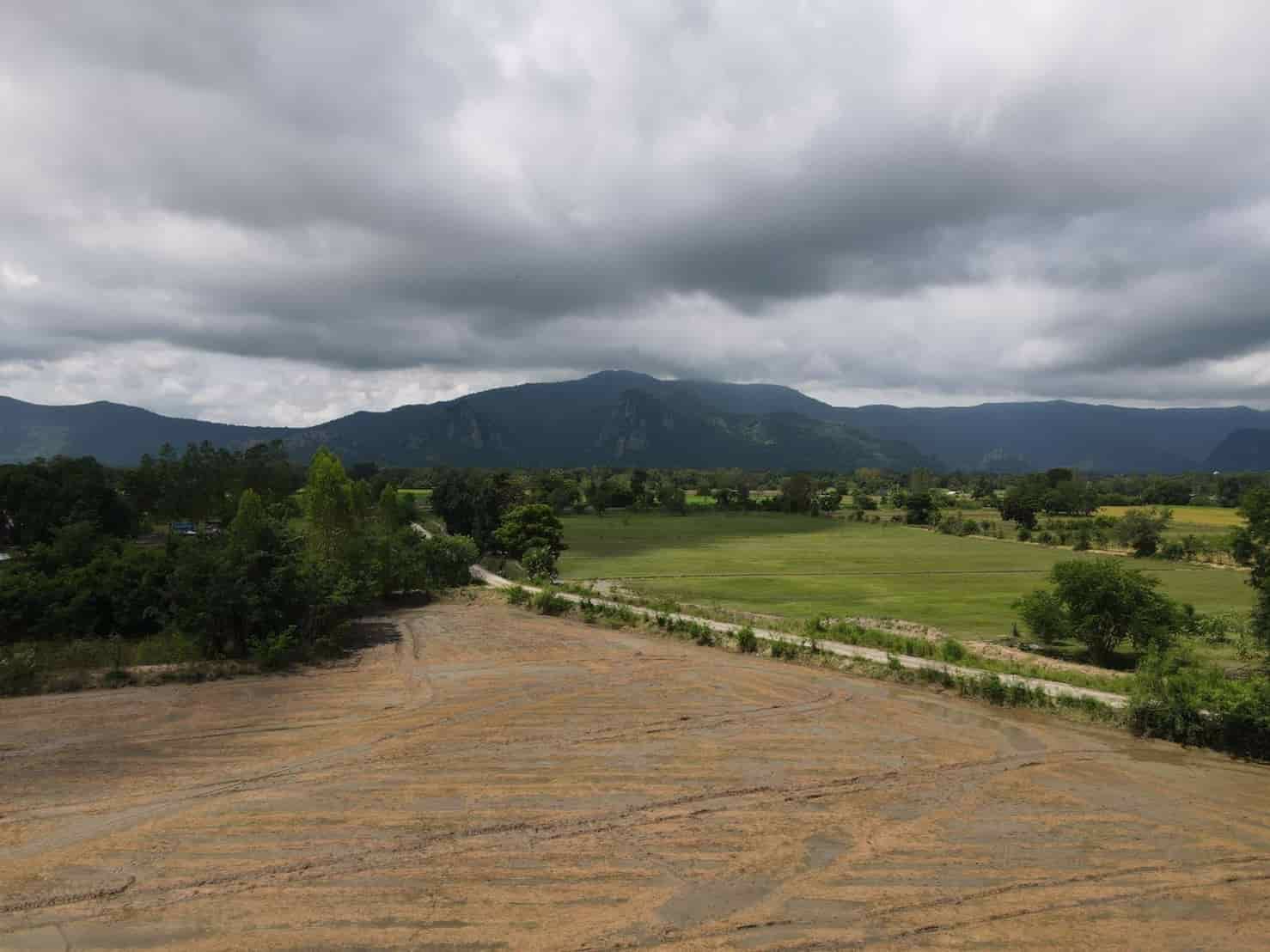 ขายที่ดิน-ตเนินกว้าว-อโกรกพระ-จนครสวรรค์-วิวเขาสวย-เทือกเขาหลวงเฟส-w4