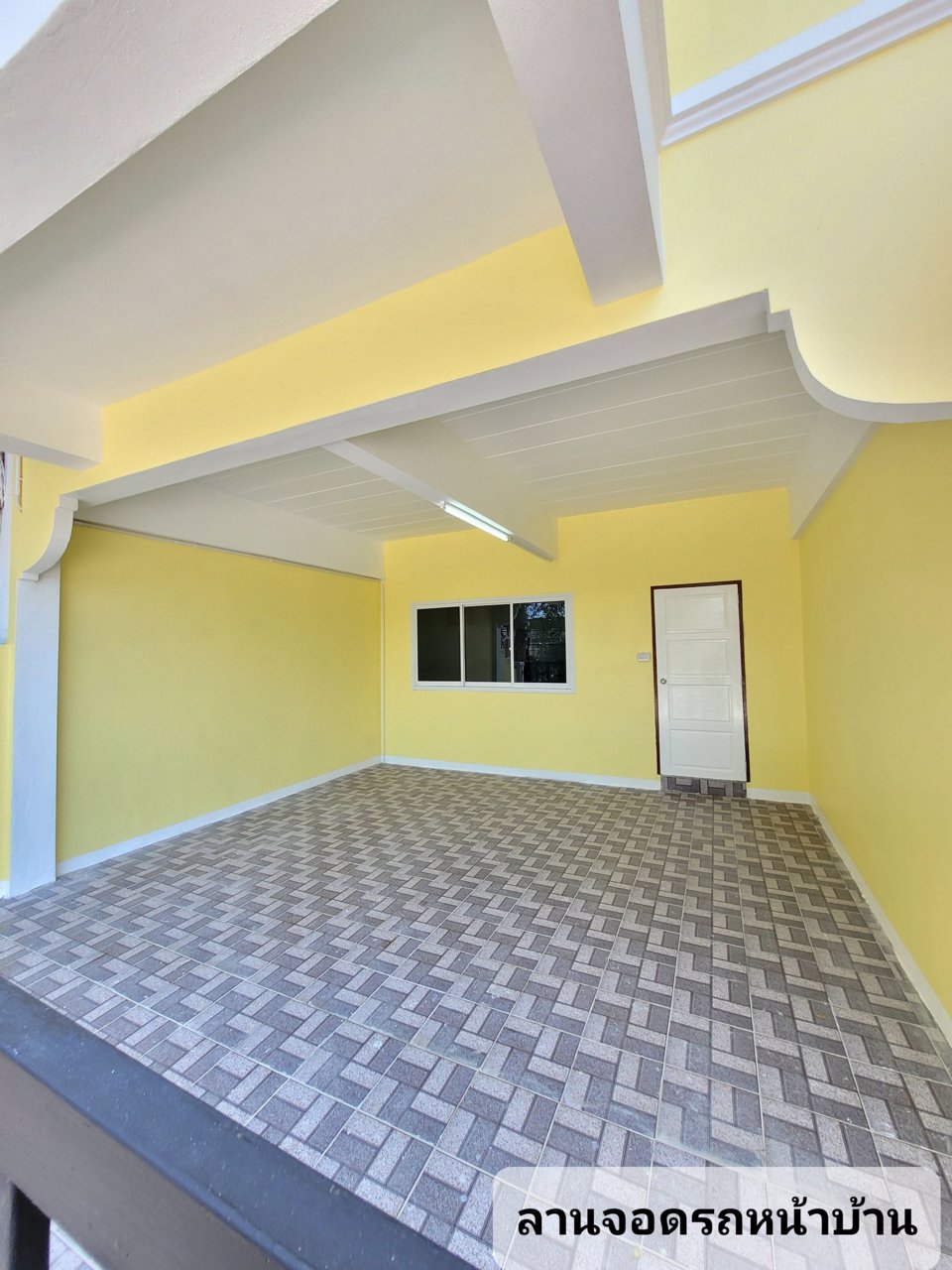 ขาย-บ้าน-ทาวน์เฮาส์-2ชั้น-ในเมืองร้อยเอ็ด