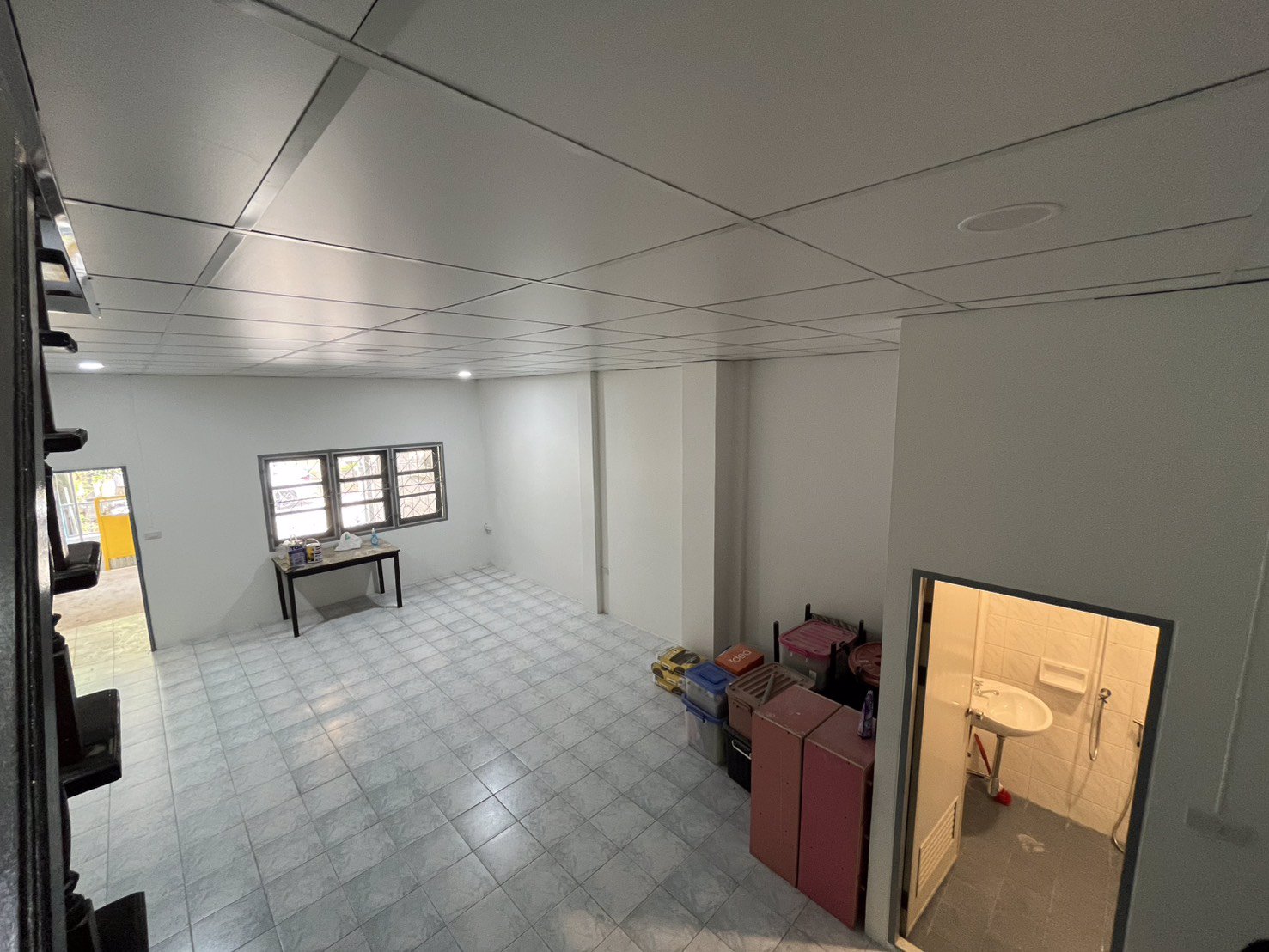 ขายทาวน์เฮ้าส์-2-ชั้น-20-ตารางวา-โครงการทิวเขางาม-ตบ้านใหญ่-ใกล้ตลาด-ใกล้เมืองนครนายก