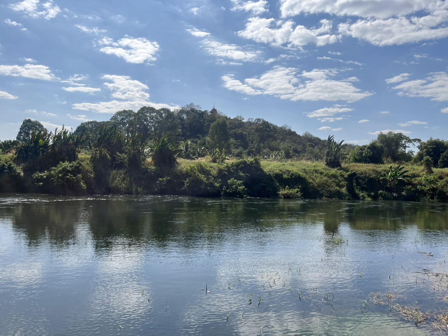 ขายที่ดินติดแม่น้ำนครนายก-มีโฉนด-เห็นวิวเขา-เหมาะทำพูลวิลล่า