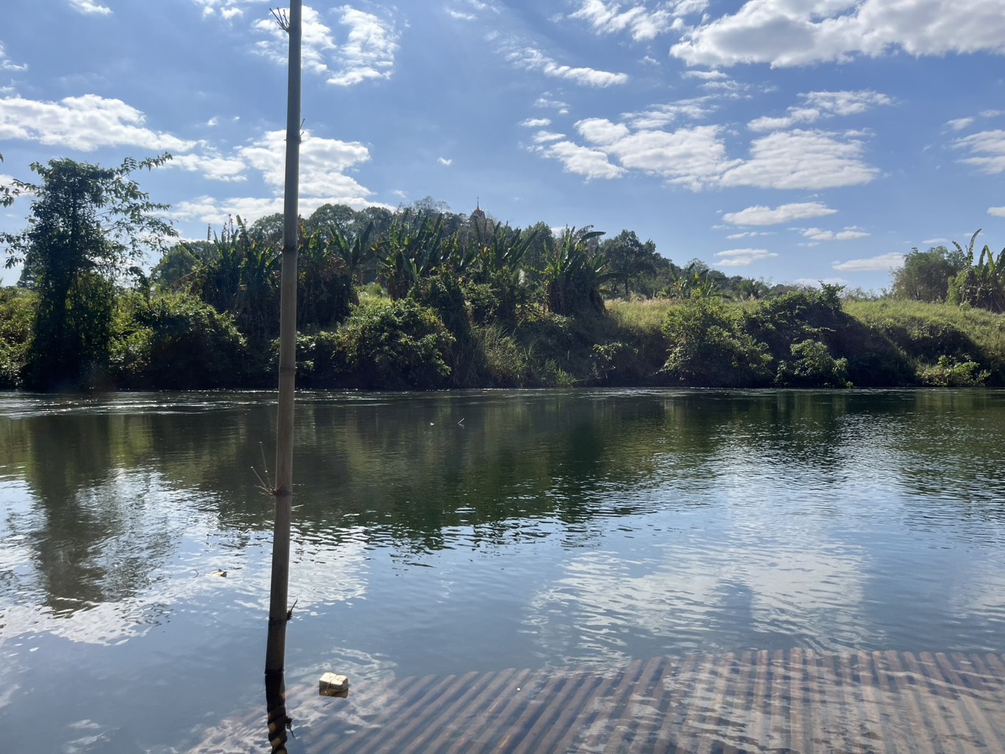 ขายที่ดินติดแม่น้ำนครนายก-มีโฉนด-เห็นวิวเขา-เหมาะทำพูลวิลล่า