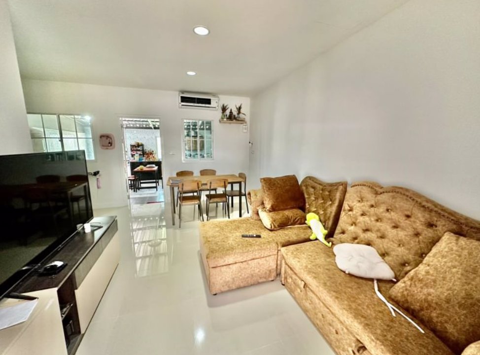 ขายด่วน-ขายถูกที่สุดในโครงการ-หมู่บ้าน-พี-เรสซิเด้นท์-เพชรเกษม-เศรษฐกิจ-