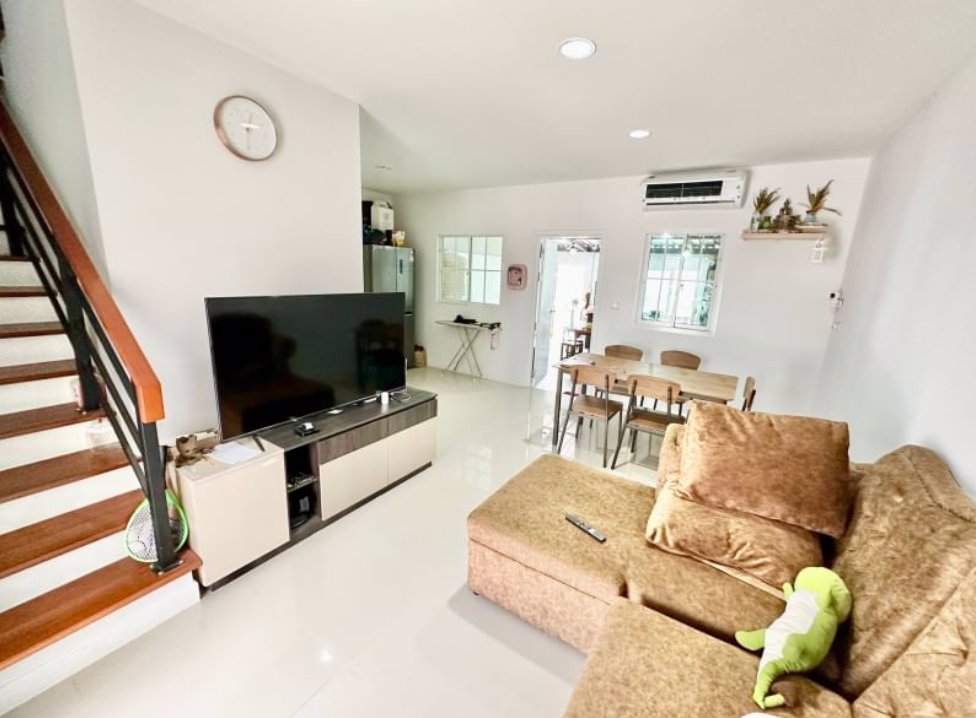 ขายด่วน-ขายถูกที่สุดในโครงการ-หมู่บ้าน-พี-เรสซิเด้นท์-เพชรเกษม-เศรษฐกิจ-