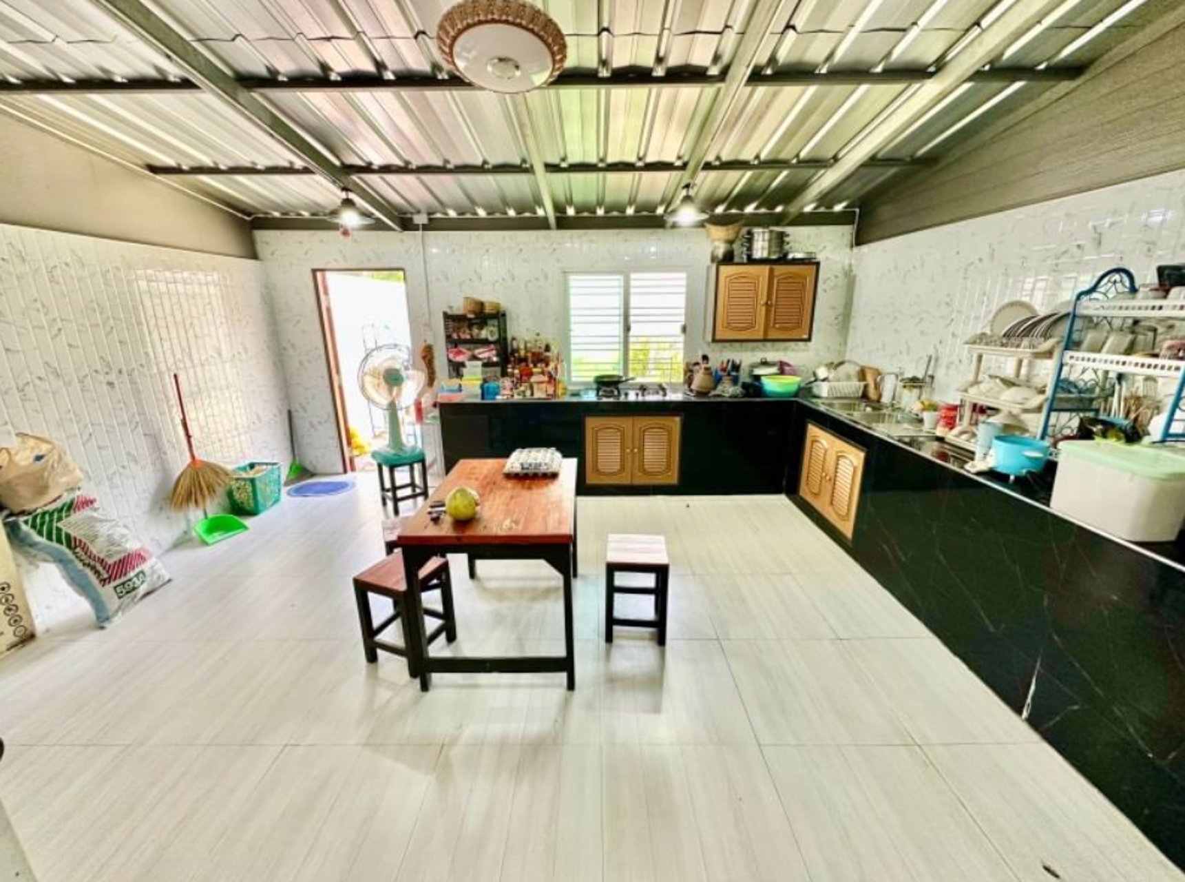 ขายด่วน-ขายถูกที่สุดในโครงการ-หมู่บ้าน-พี-เรสซิเด้นท์-เพชรเกษม-เศรษฐกิจ-