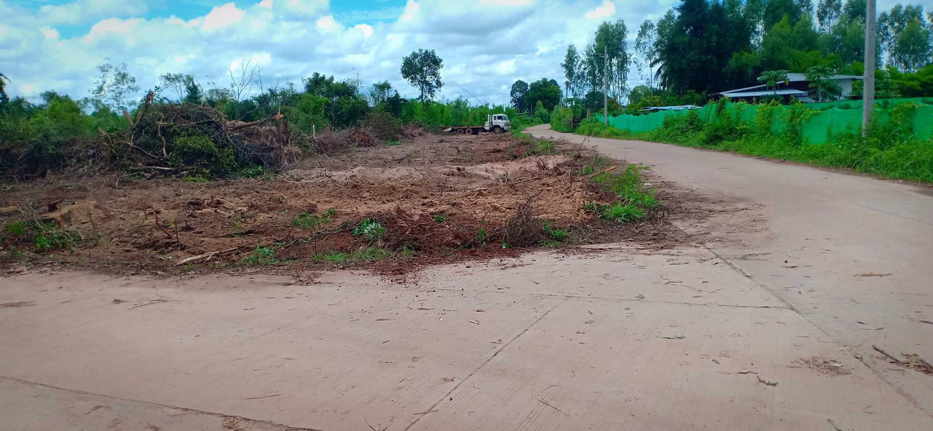 ขายที่ดิน-18ไร่-2งาน-51ตรว-แบ่งขาย-