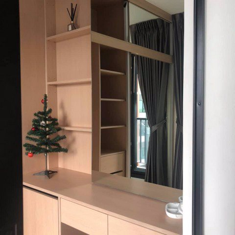 ae0116-ปล่อยเช่าคอนโด-life-asoke-ห้องใหม่เฟอร์ครบ-พร้อมหิ้วกระเป๋าเข้าอยู่