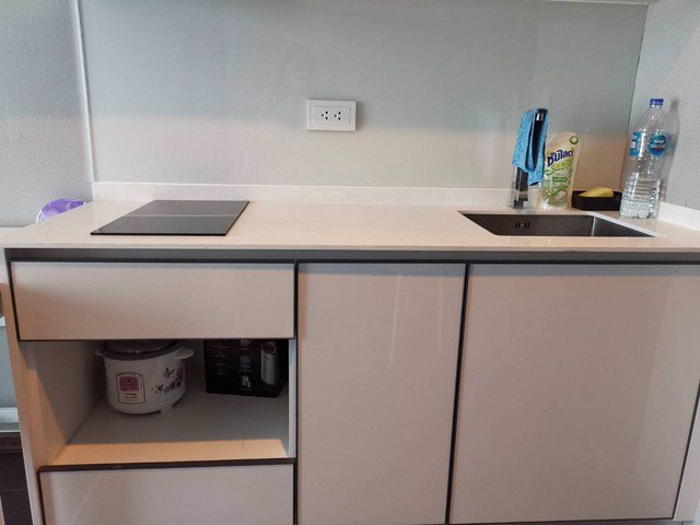 ae0153-ปล่อยเช่าคอนโด-c-ekkamai-เฟอร์ครบห้องใหม่-พร้อมอยู่