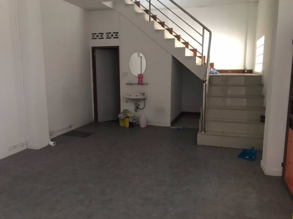 ขายอาคารพาณิชย์-2คูหา-ห้องมุม-3ชั้น