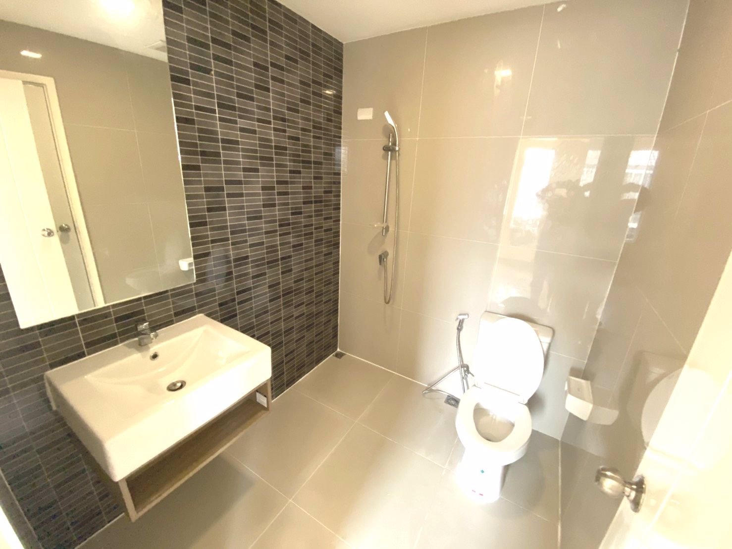 ขายทาวน์โฮม-พฤกษาวิลล์-83-ทรัพย์บุญชัย-ศรีนครินทร์-สมุทรปราการ