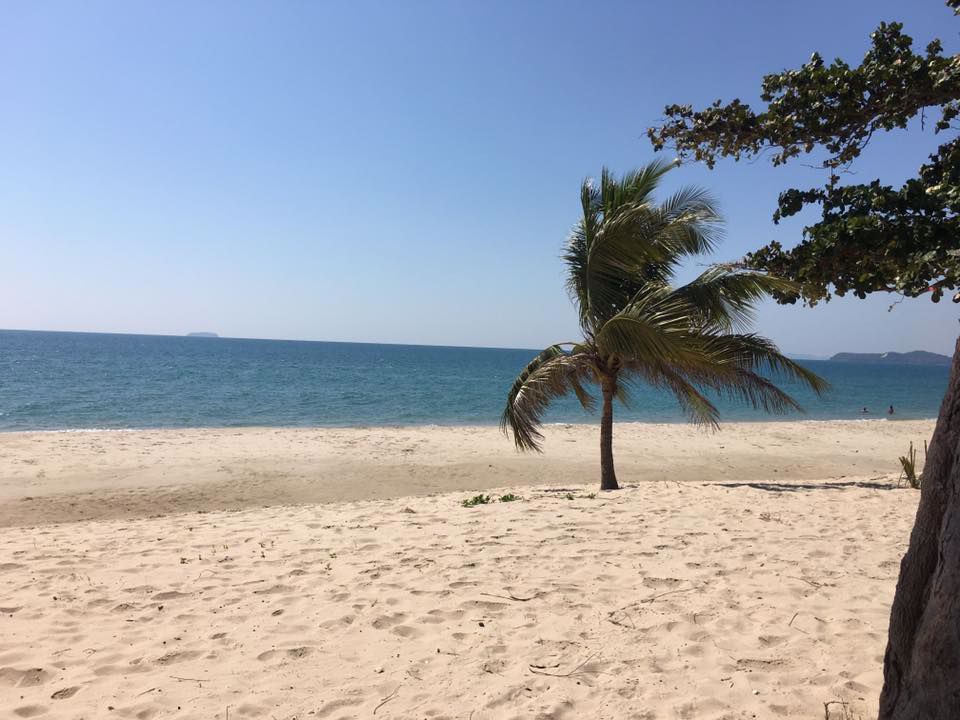 ขาย-grand-beach-condominium-หาดแหลมแม่พิมพ์-ระยอง-39-ตรม-เฟอร์ครบพร้อมอยู่-ระเบียงเห็นวิวทะเล-092365