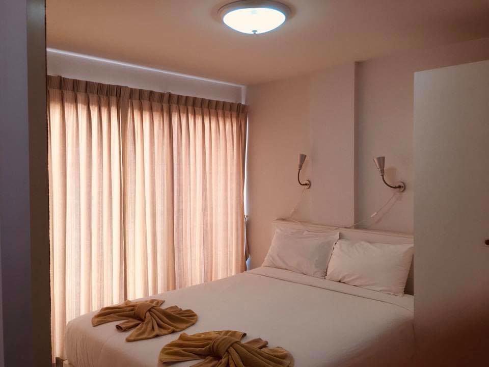 ขาย-grand-beach-condominium-หาดแหลมแม่พิมพ์-ระยอง-39-ตรม-เฟอร์ครบพร้อมอยู่-ระเบียงเห็นวิวทะเล-092365