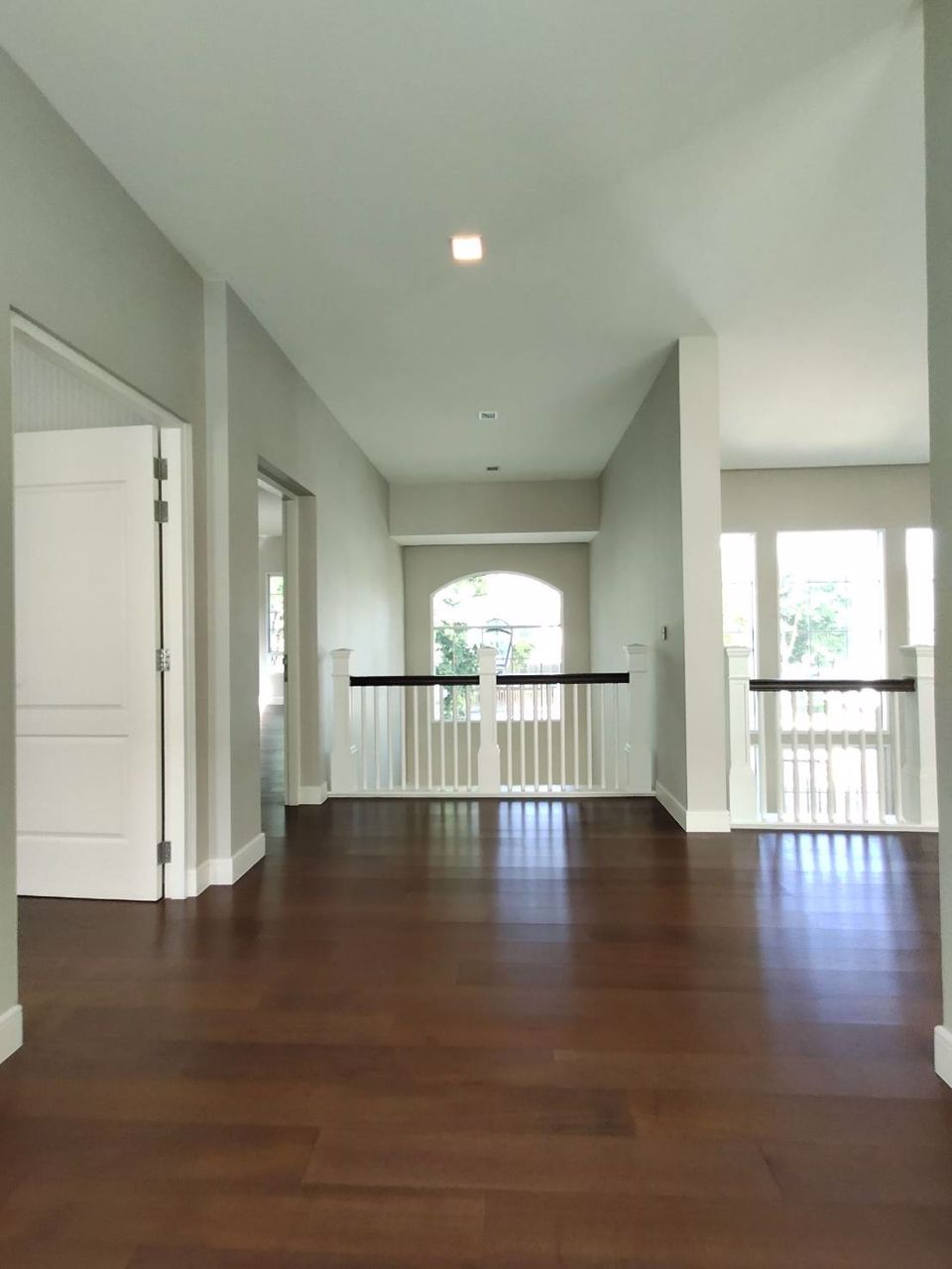 ขายบ้านเดี่ยวหรู-นาราสิริ-บางนา-4-ห้องนอน-5ห้องน้ำ-19090-ตารางวา-พื้นที่ใช้สอย-469-ตารางเมตร-ถนนบาง