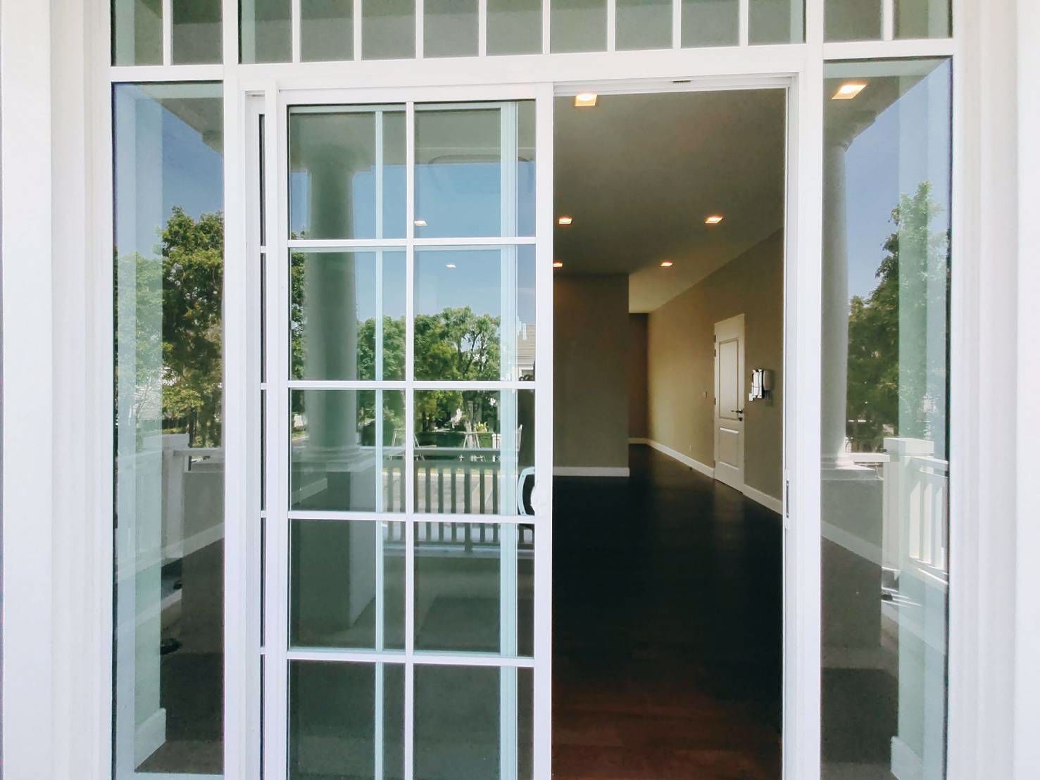 ขายบ้านเดี่ยวหรู-นาราสิริ-บางนา-4-ห้องนอน-5ห้องน้ำ-19090-ตารางวา-พื้นที่ใช้สอย-469-ตารางเมตร-ถนนบาง