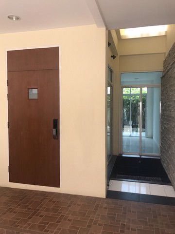 ขายทาวน์โฮม-4-ชั้น-หมู่บ้านอนันตรา-ทรอปิคอล-หัวหมาก-11-ขนาด-21-ตรวา-พื้นที่ใช้สอย-200-ตรม-3-ห้องนอ