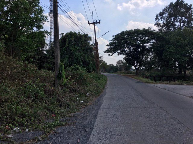 ขายที่ดินเปล่าขนาด-1-ไร่-ทำเลดีมาก-ใกล้อำเภอบ้านนาและถนนใหญ่แค่-50-เมตร-บ้านนา-นครนายก-ติดถนนสาธารณะ