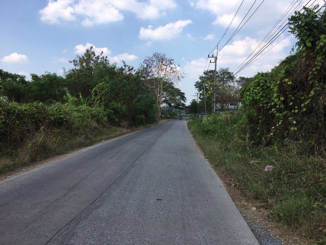 ขายที่ดินเปล่าขนาด-1-ไร่-ทำเลดีมาก-ใกล้อำเภอบ้านนาและถนนใหญ่แค่-50-เมตร-บ้านนา-นครนายก-ติดถนนสาธารณะ