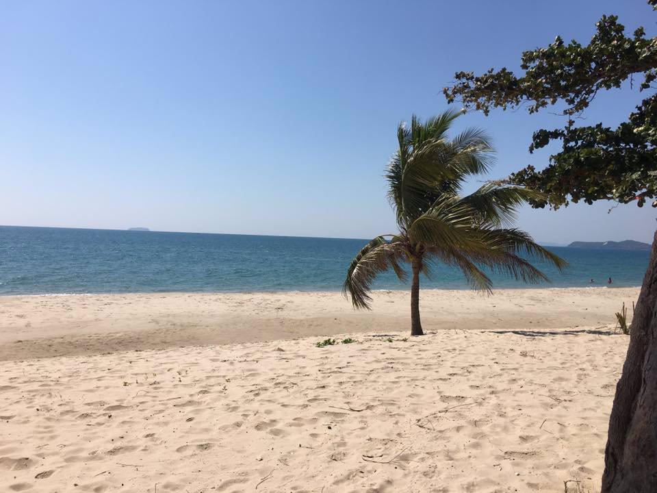 ขาย-grand-beach-condominium-หาดแหลมแม่พิมพ์-ระยอง-39-ตรม-เฟอร์ครบพร้อมอยู่-ระเบียงเห็นวิวทะเล-092365