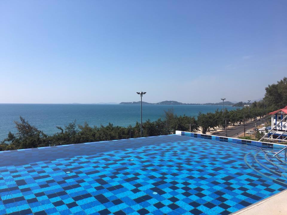 ขาย-grand-beach-condominium-หาดแหลมแม่พิมพ์-ระยอง-39-ตรม-เฟอร์ครบพร้อมอยู่-ระเบียงเห็นวิวทะเล-092365