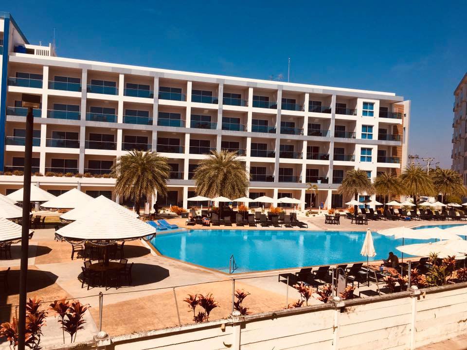 ขาย-grand-beach-condominium-หาดแหลมแม่พิมพ์-ระยอง-39-ตรม-เฟอร์ครบพร้อมอยู่-ระเบียงเห็นวิวทะเล-092365