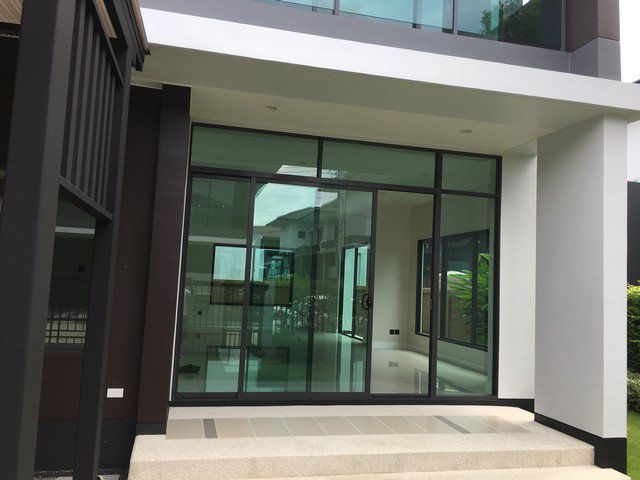 ขายบ้านเดี่ยว-เศรษฐสิริ-กรุงเทพกรีฑา-15-1-ขายพร้อมผู้เช่า-ขนาด-616-ตารางวา-พื้นที่ใช้สอย-183-ตารางเ