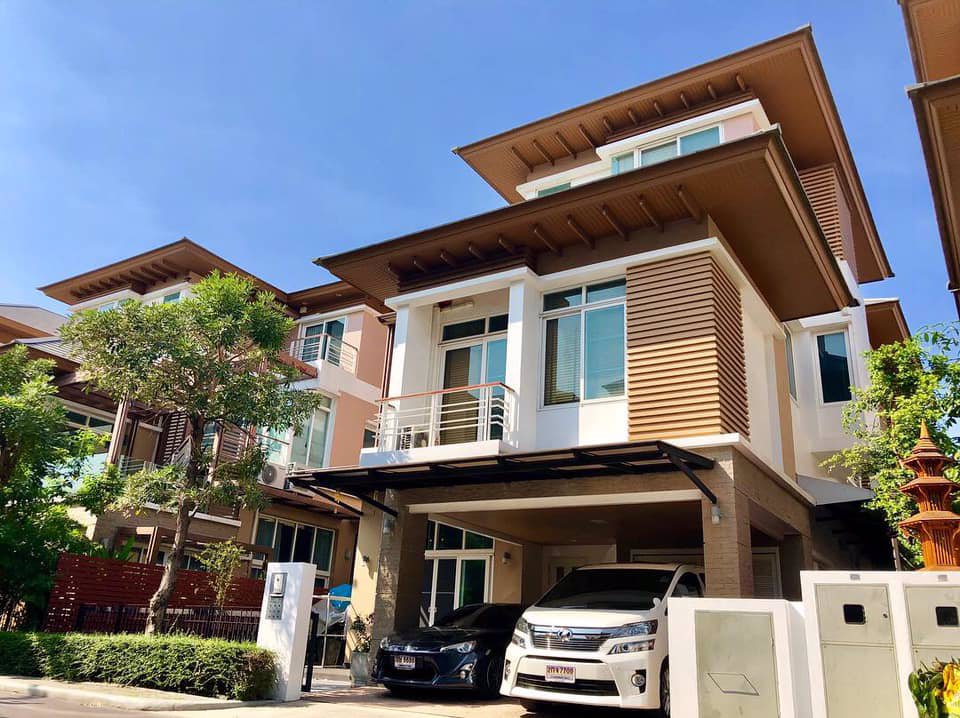 ขายบ้านเดี่ยว-3-ชั้นครึ่ง-หมู่บ้าน-ไพรมารี-เพรสทีจ-ขนาดที่ดิน-52-ตรว-พื้นที่ใช้สอย-350-ตรม-5-ห้องน