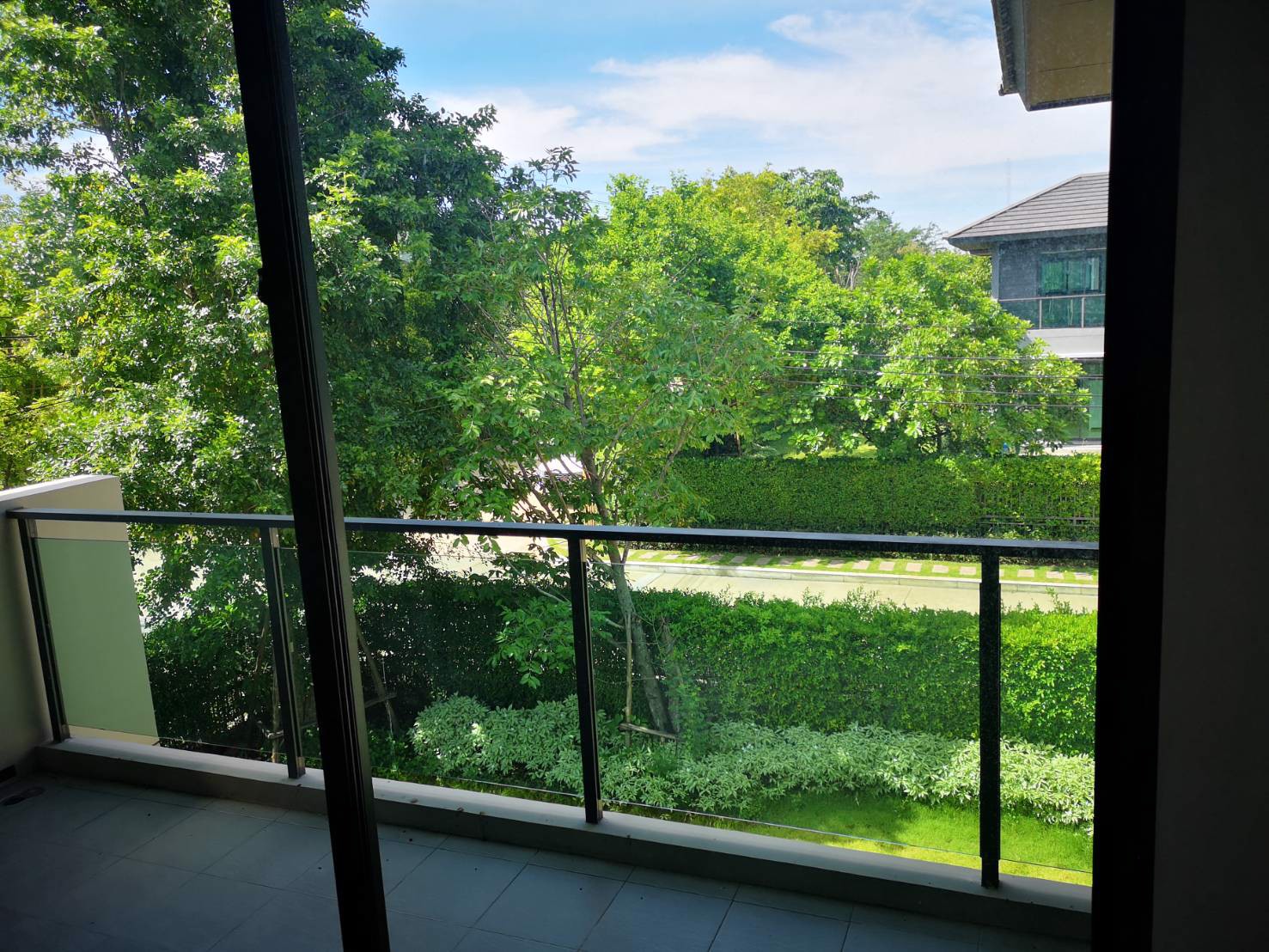 ขายเศรษฐสิริ-เศรษฐสิริ-ปิ่นเกล้า-กาญจนาภิเษก-พื้นที่ใช้สอย-278-ตรม-บนเนื้อที่-113-ตรว-4-ห้องนอน-4ห