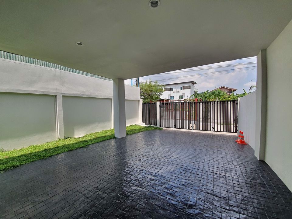 ขายบ้าน-townhome-3-ชั้นครึ่ง-nivass-ladprao-71-นิวาสส์-ลาดพร้าว-71-45-ตารางวา-330-ตรม-3-นอน-4-น