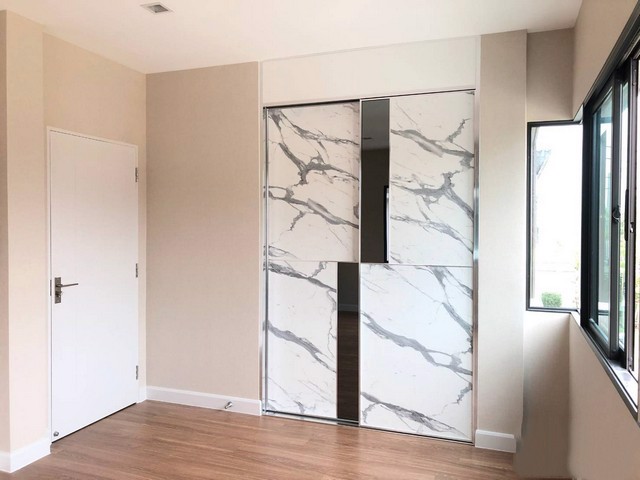 ขายบ้านด่วน-️บ้านแฝด-2-ชั้น-หมู่บ้านวีคอมพาวด์-ราชพฤกษ์-ปิ่น-388-ตรว-169-ตรม-หน้าบ้านหันทางทิศ