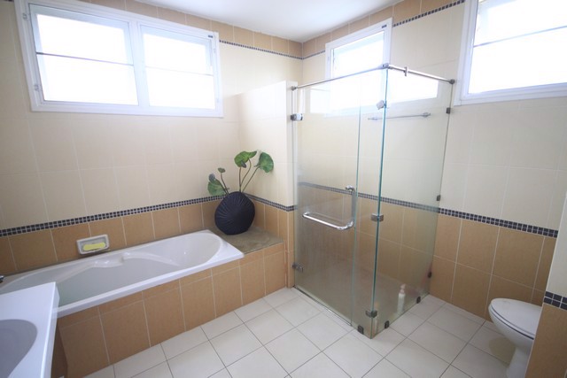 ขายบ้านเดี่ยว-2-ชั้น-หมู่บ้าน-บางกอก-บลูเลอวาร์ด-รัชดา-รามอินทรา-พื้นที่-83-ตรวพื้นที่ใช้สอย-280-ต