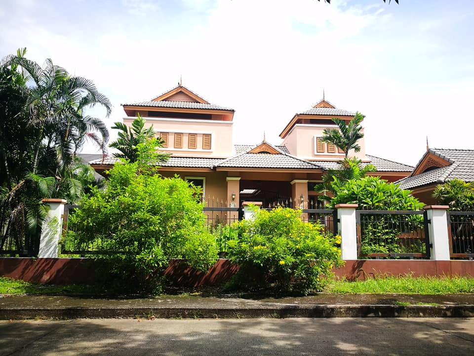 ขายบ้านเดี่ยว-หมู่บ้านปัญญาอินทรา-พี-6-เนื้อที่-200-ตารางวา-พื้นที่ใช้สอย-523-ตารางเมตร-2-ห้องนอน-2