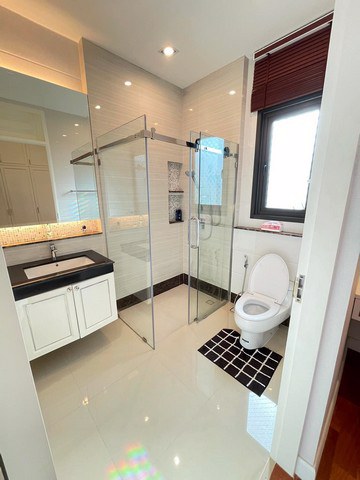 ขายบ้านเดอะแกรนด์-ปิ่นเกล้า-พื้นที่-1345-ตารางวา-พื้นที่ใช้สอย-345-ตารางเมตร-4-ห้องนอน-6-ห้องน้ำ