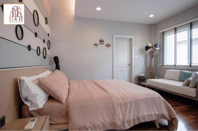 ขายบ้านเดี่ยว-2-ชั้น-หมู่บ้าน-bangkok-boulevard-พระราม9-ศรีนครินทร์-เนื้อที่-805-ตารางวา-4-ห้องนอน