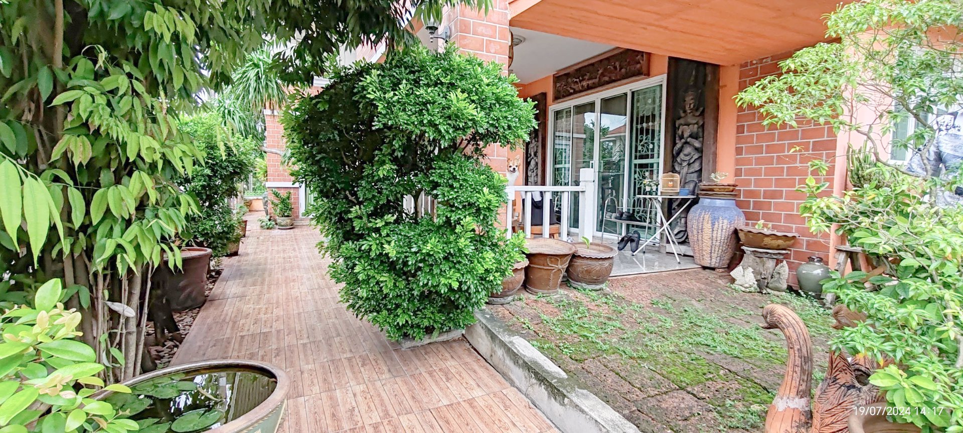 ขายบ้านเดี่ยว97ตรวด้านหน้าโครงการ-ห่าง-รปภ24เมตร-เท่านั้น-มีทะเลสาบใหญ่มาก