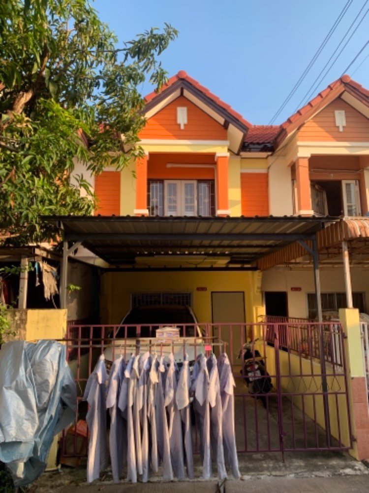 ขายด่วนๆๆๆขายบ้านเบญจทรัพย์คลอง6-ติดถนนใหญ่-เพียง115ล้านบาทเท่านั้น