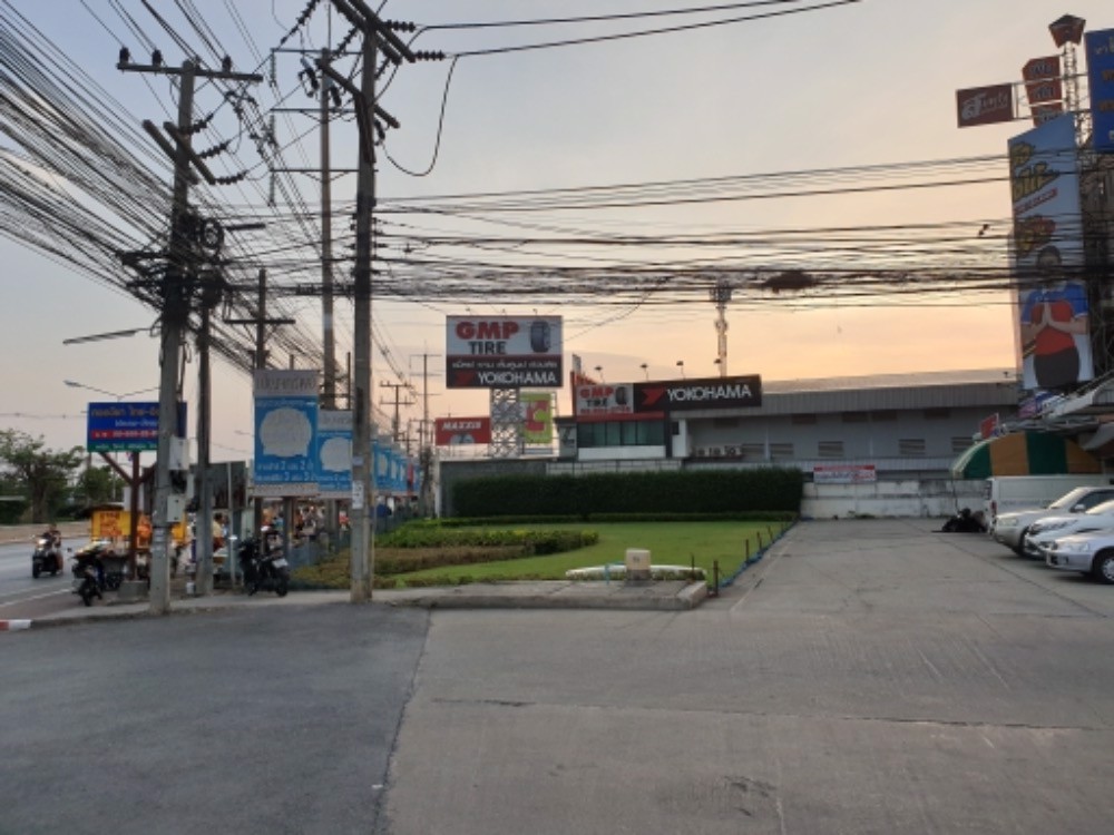 ขายด่วนๆๆๆขายบ้านเบญจทรัพย์คลอง6-ติดถนนใหญ่-เพียง115ล้านบาทเท่านั้น