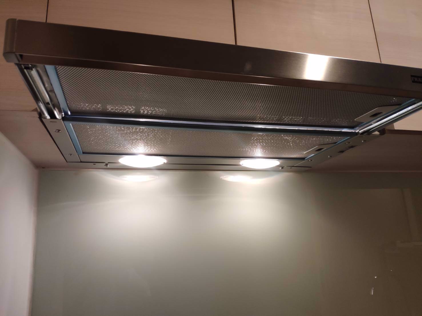 ให้เช่าคอนโด-1-ห้องนอน-มีระเบียง-วิวดี-ไม่มีตึกบัง-สภาพห้องดีมาก-เจ้าของอยู่เองไม่ถึงปี