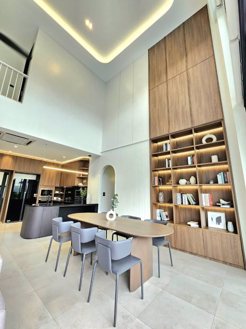 บ้านหรูหราทันสมัย-สร้างเสร็จใหม่-ใจกลางเมืองเชียงใหม่